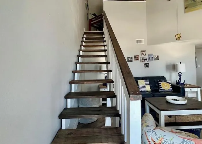 Apartment 3 Bedroom With View In Al *